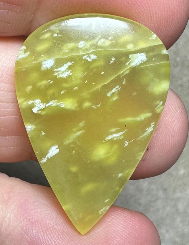 Teardrop 31x27mm Idocrase Cabochon 13