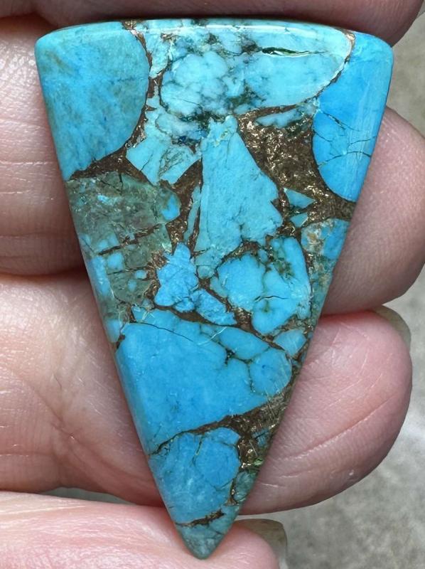 Triangle 36x21mm Kingman Turquoise in Bronze Cabochon 01