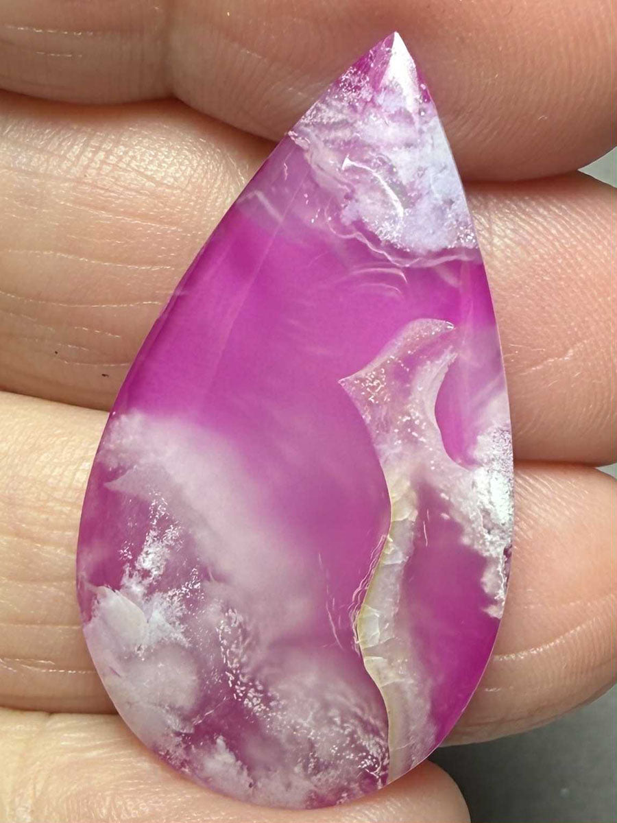 Teardrop 37x20mm Indonesian Plume Agate Doublet Cabochon 58