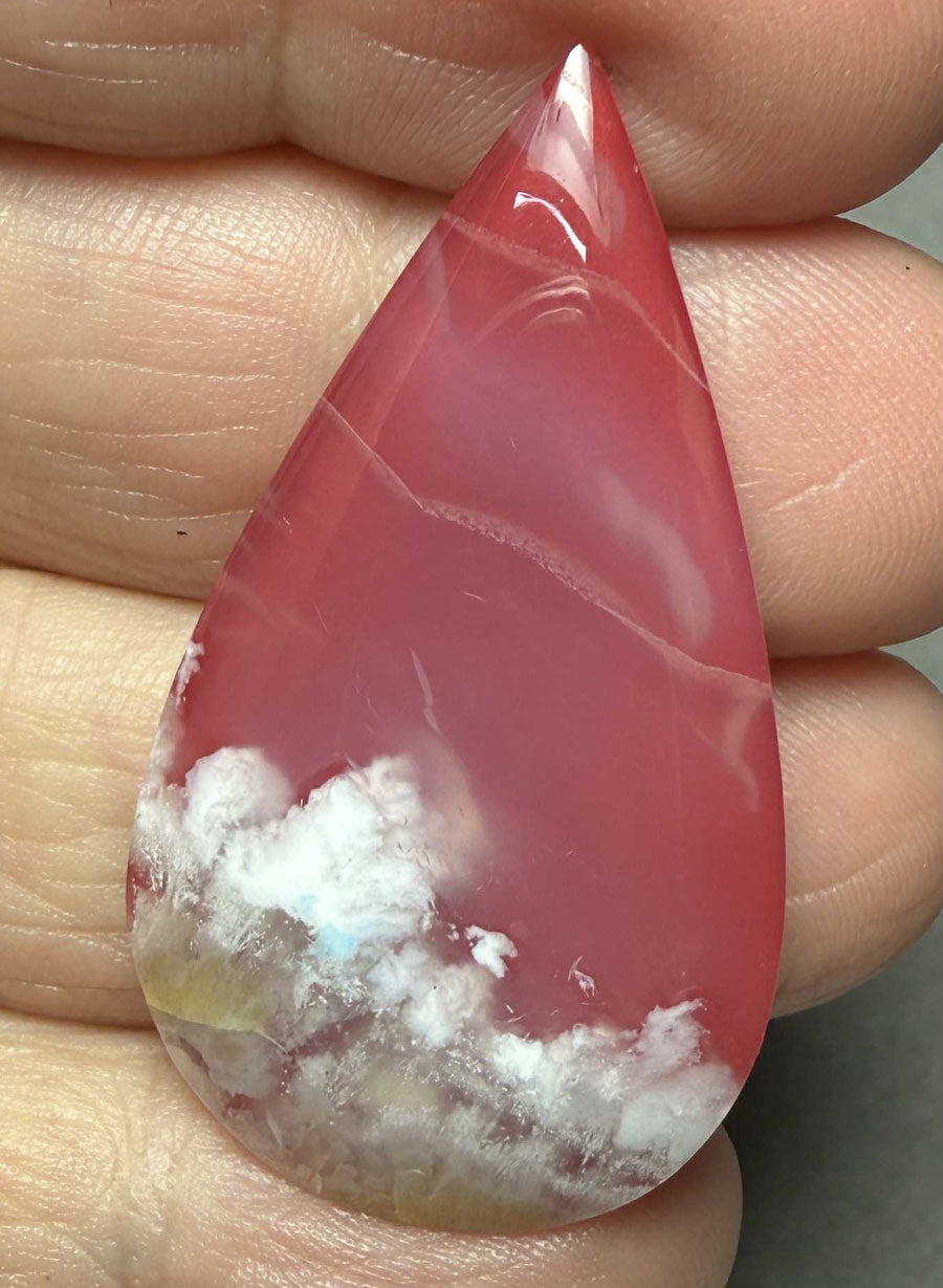 Teardrop 41x23mm Indonesian Plume Agate Doublet Cabochon 69