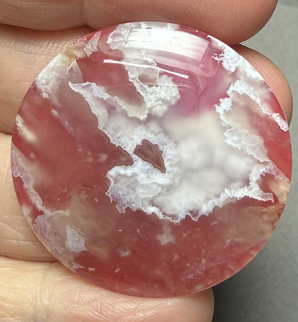 Round 34x34mm Indonesian Plume Agate Doublet Cabochon 75