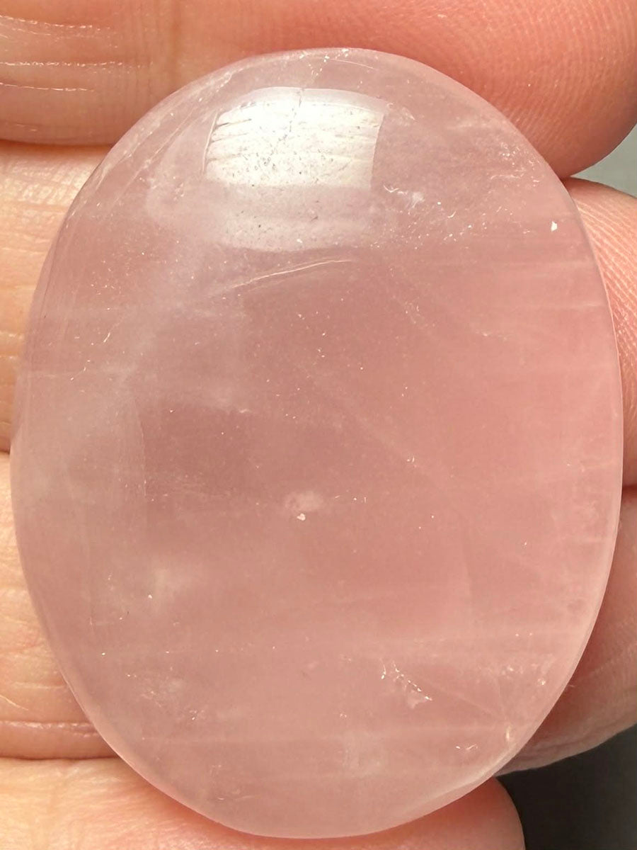 Oval 36x28mm Rose Quartz Cabochon 02