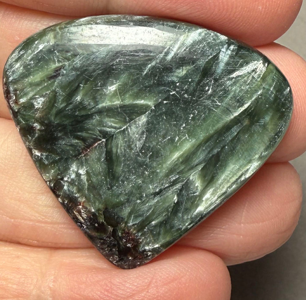 Teardrop 30x34mm Seraphinite Cabochon 62