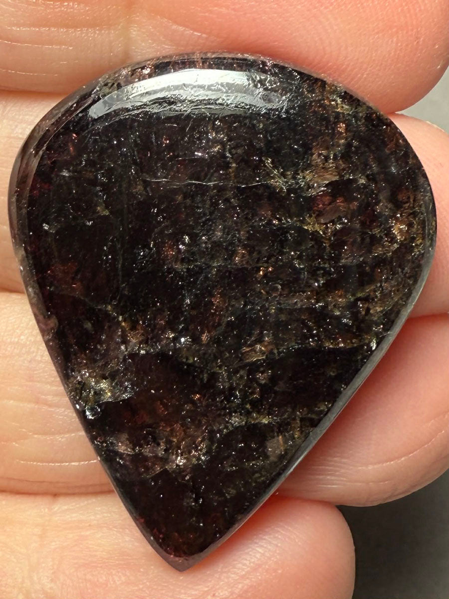 Teardrop 36x29mm Indian Garnet Cabochon 21