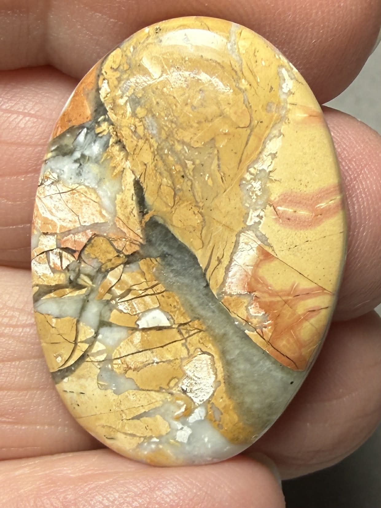 Oval 32x22mm Brecciated Mookaite Cabochon 22