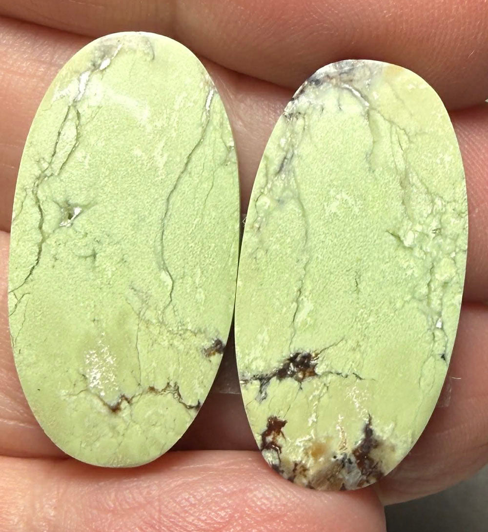 Oval 28x14mm Lemon Chrysoprase Cabochon Pair 32