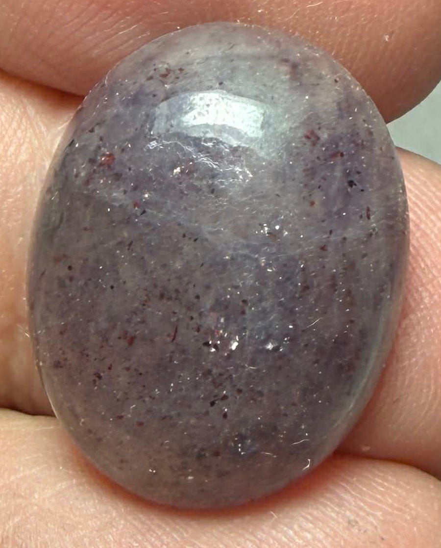 Oval 20x16mm Iolite Cabochon 31