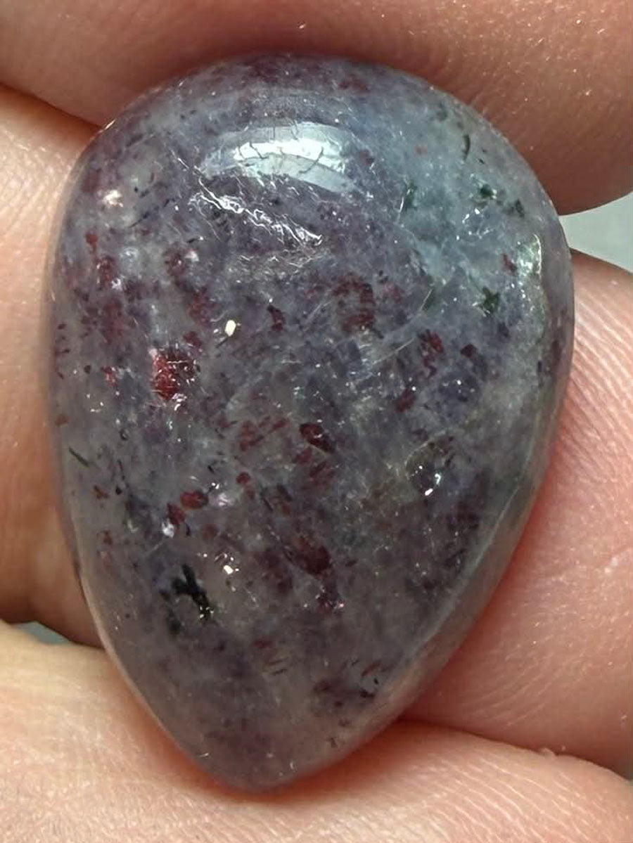 Teardrop 21x15mm Iolite Cabochon 34
