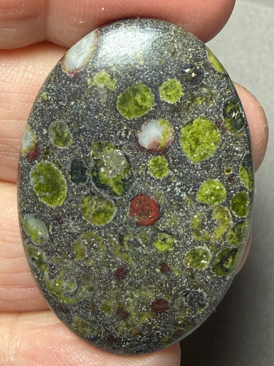 Oval 43x29mm Epidote Cabochon 40