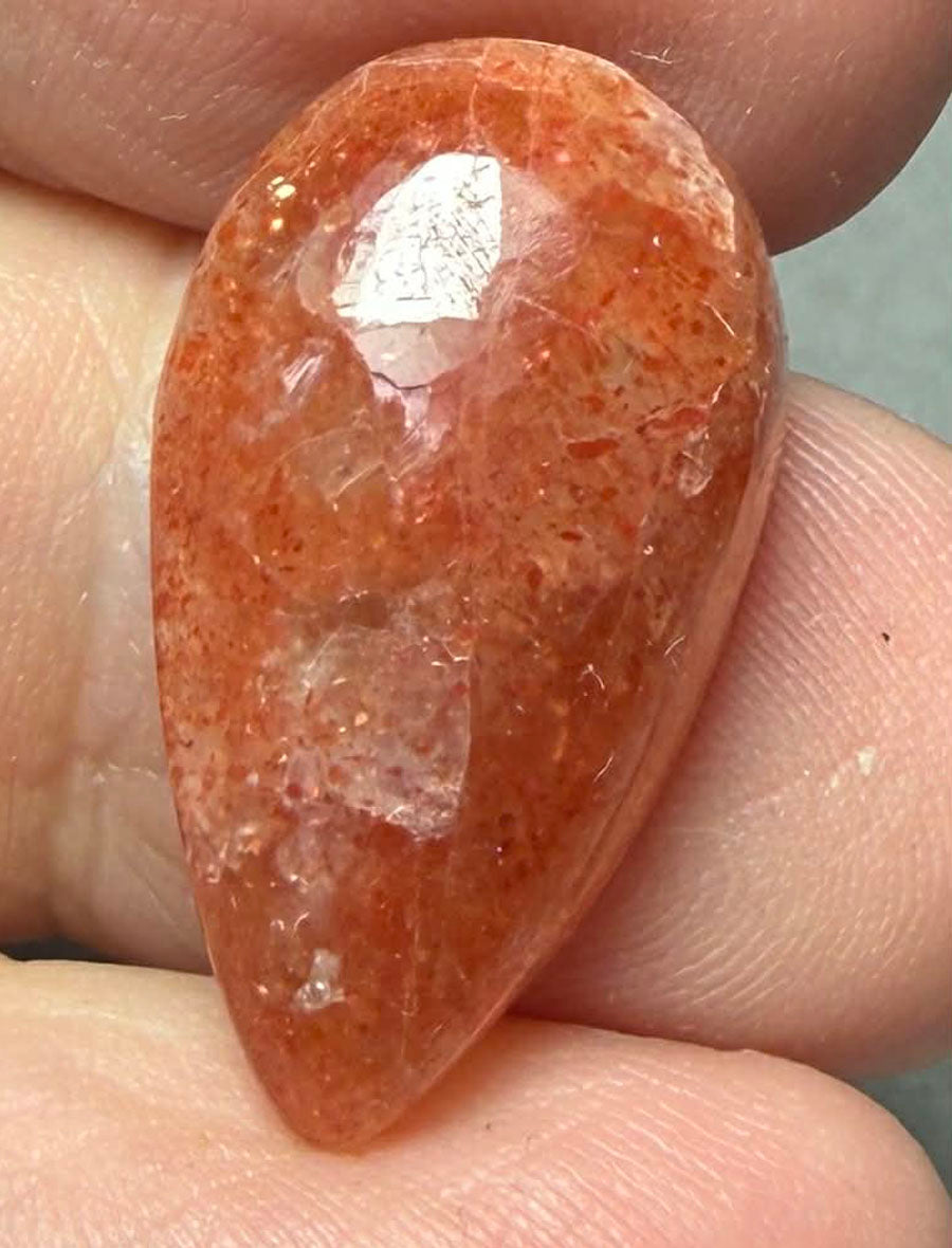 Teardrop 24x13mm Sunstone Cabochon 33