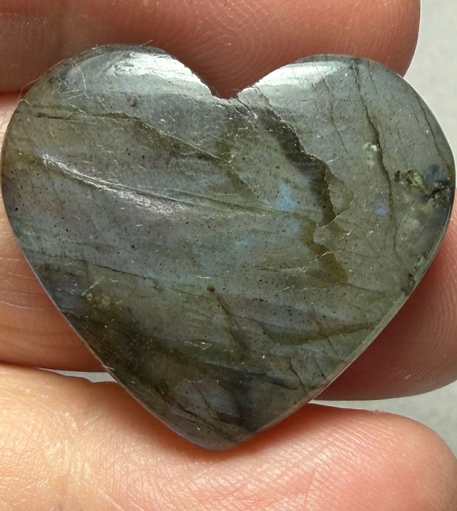 Heart 24x28mm Labradorite Cabochon 31