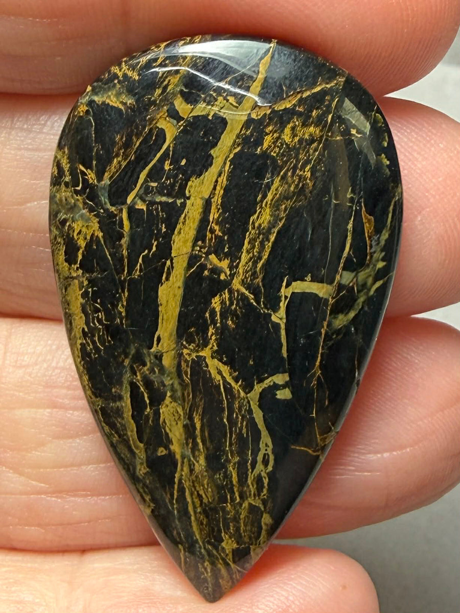 Teardrop 40x24mm Iron Mustang Turquoise Mix Cabochon 09