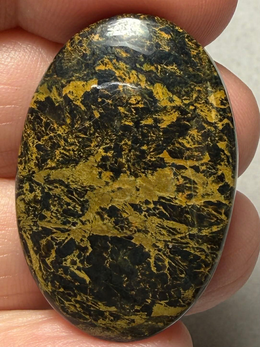 Oval 34x23mm Iron Mustang Turquoise Mix Cabochon 14