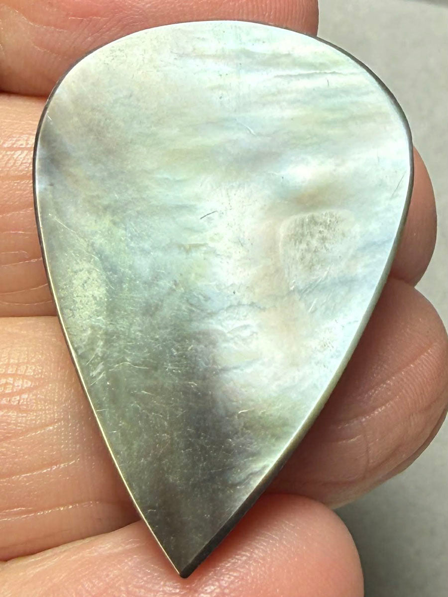 Teardrop 34x24mm Black Mother of Pearl Cabochon 11