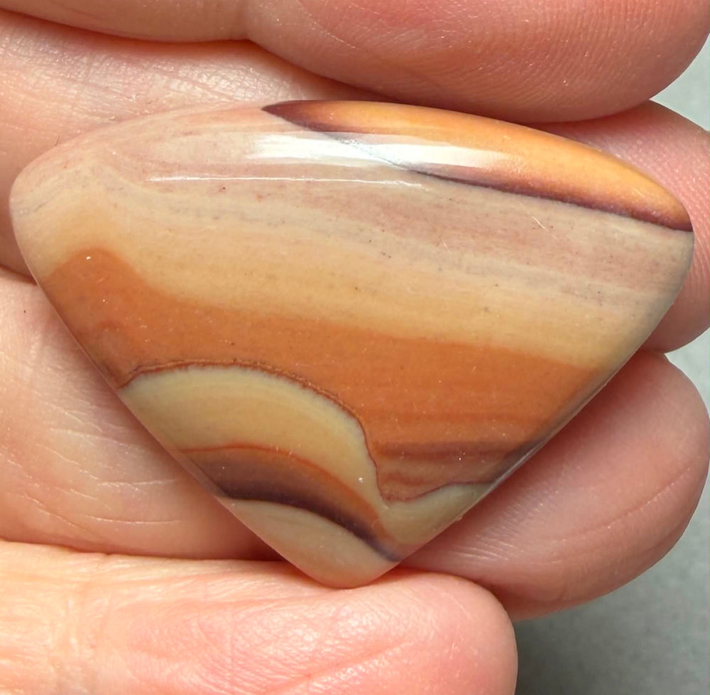 Teardrop 25x35mm Rolling Hills Wave Dolomite Cabochon 36