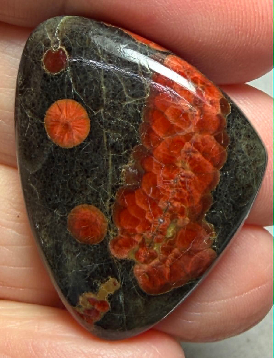 Teardrop 26x34mm Peanut Obsidian Cabochon 27