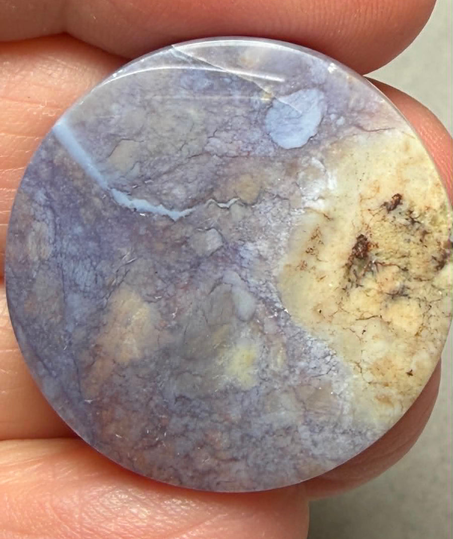 Round 28x28mm Purple Chalcedony Cabochon 01