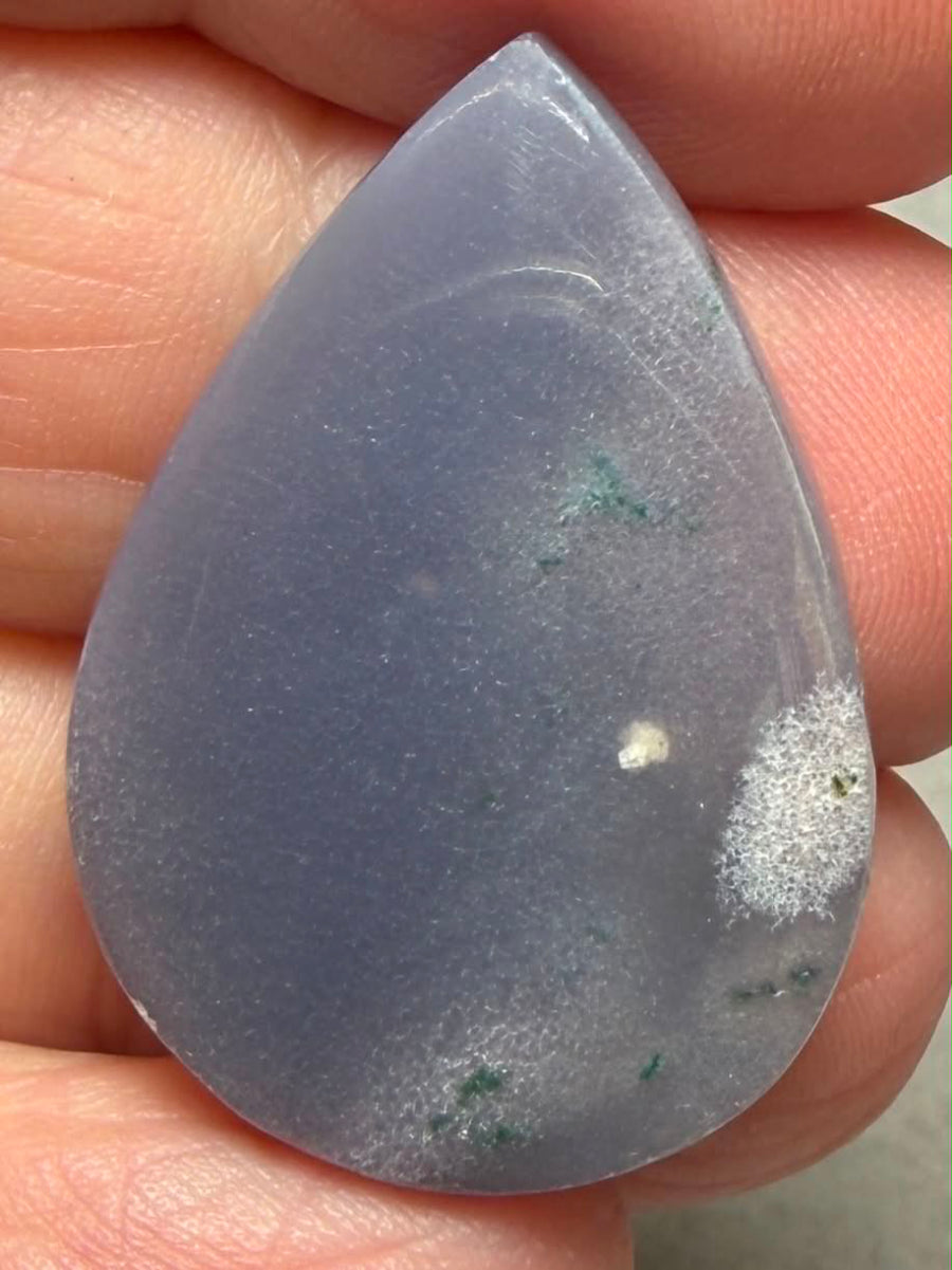 Teardrop 31x21mm Purple Chalcedony Cabochon 30