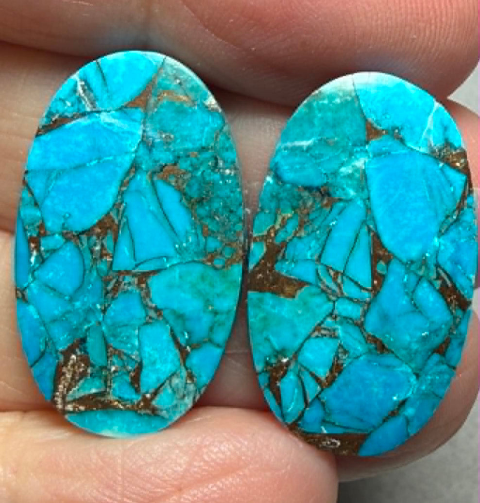Oval 26x15mm Kingman Turquoise Cabochon Pair 30