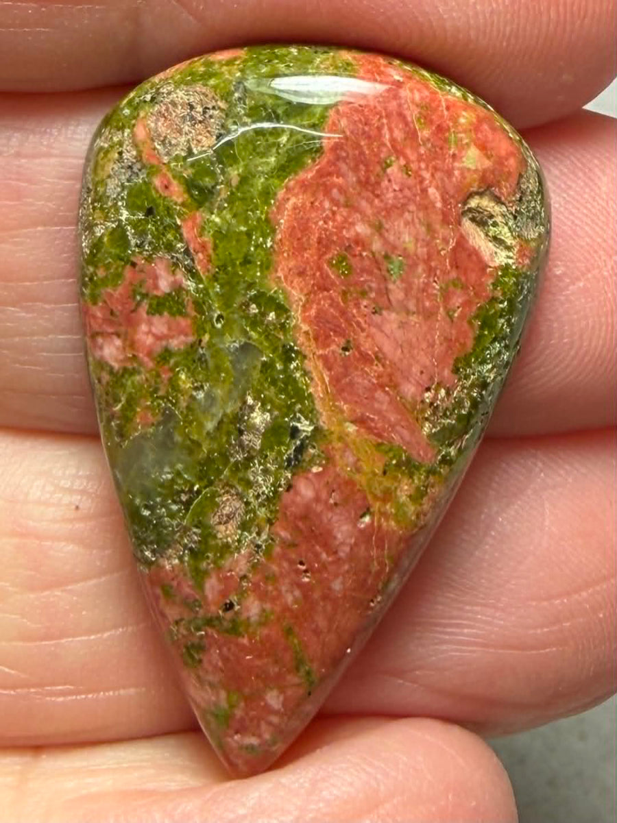 Teardrop 34x21mm Unakite Cabochon 26