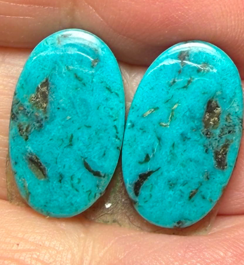 Oval 18x11mm Arizona Turquoise Cabochon Pair 23