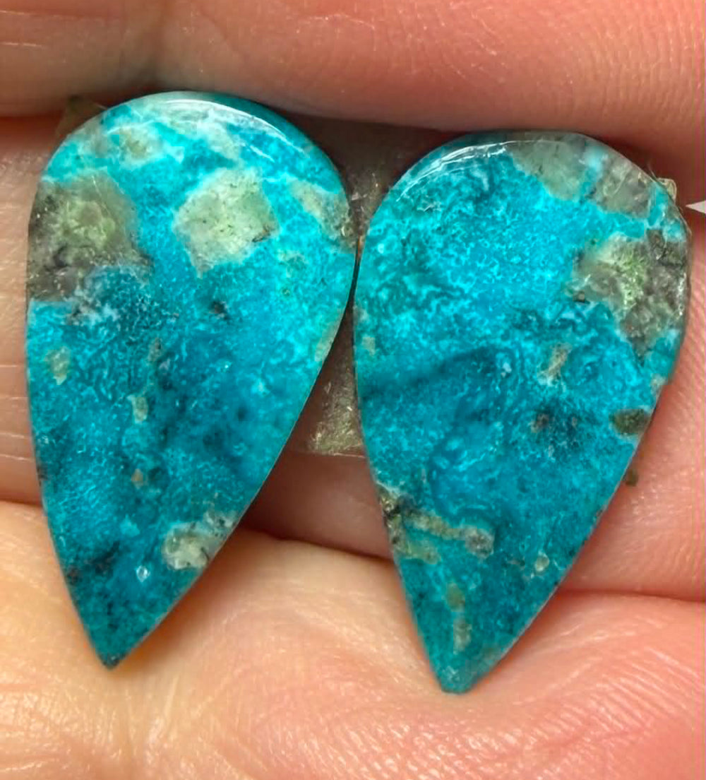 Teardrop 20x11mm Arizona Turquoise Cabochon Pair 25