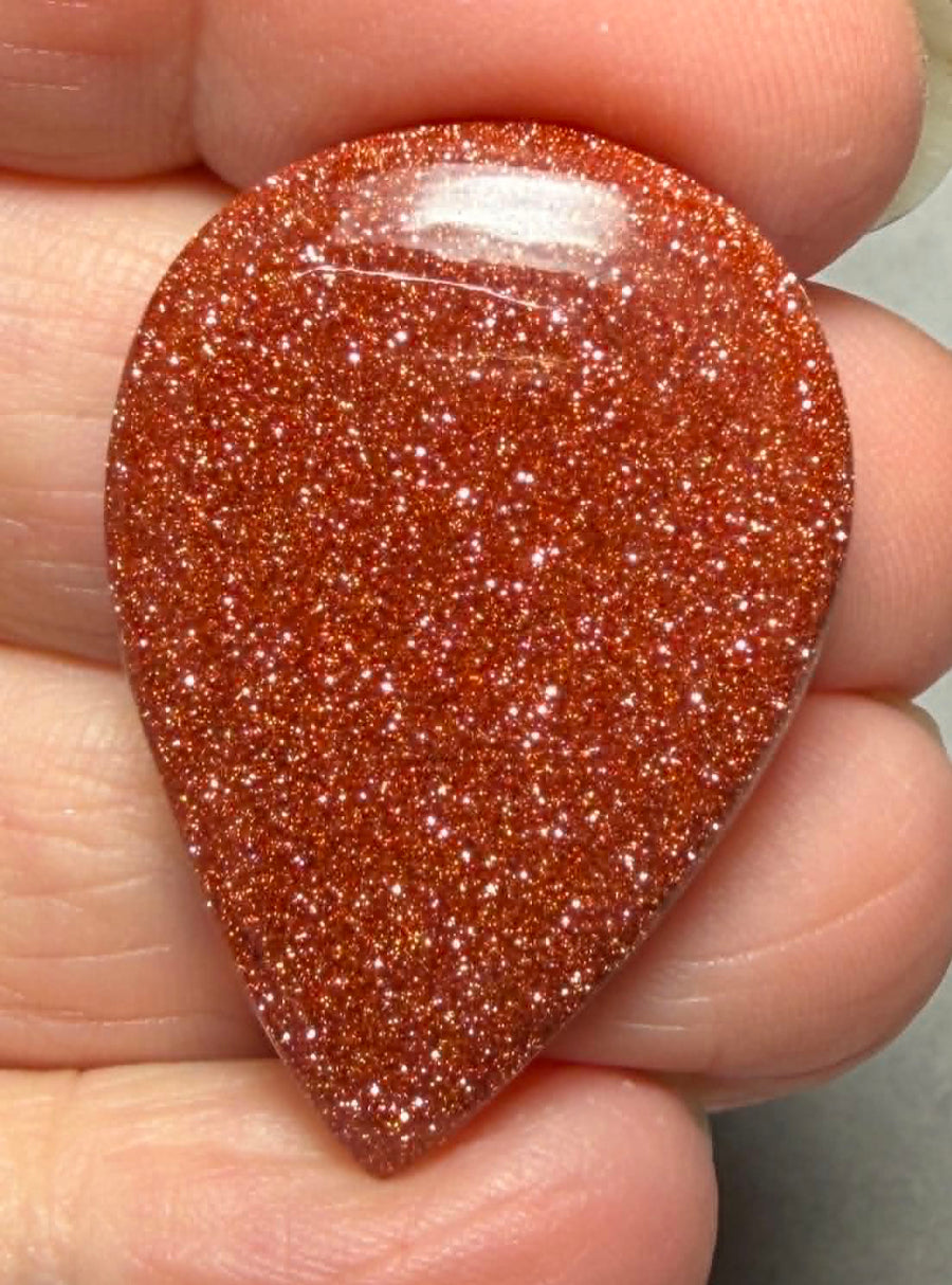 Teardrop 35x24mm Goldstone Cabochon 04