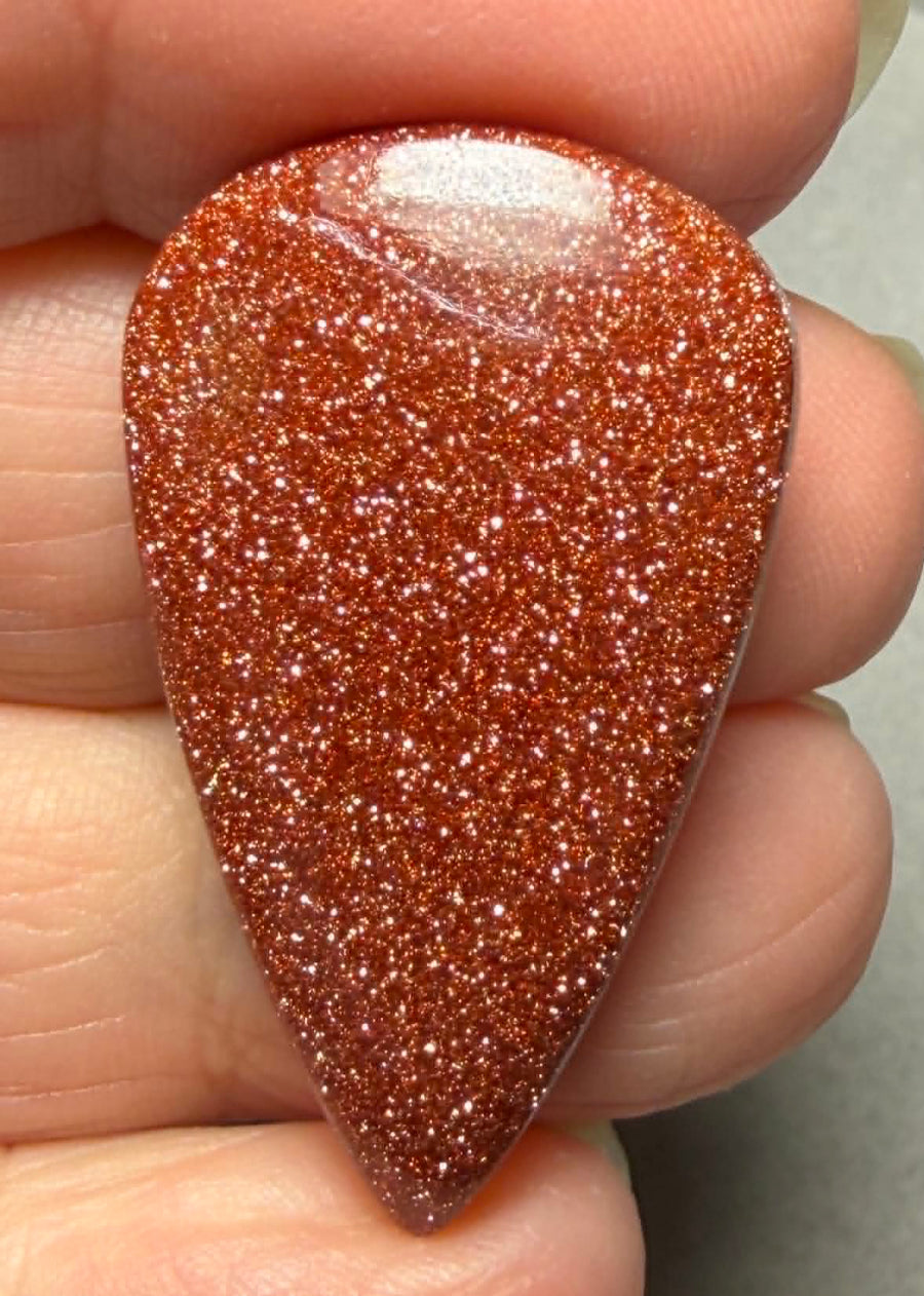 Teardrop 37x21mm Goldstone Cabochon 12