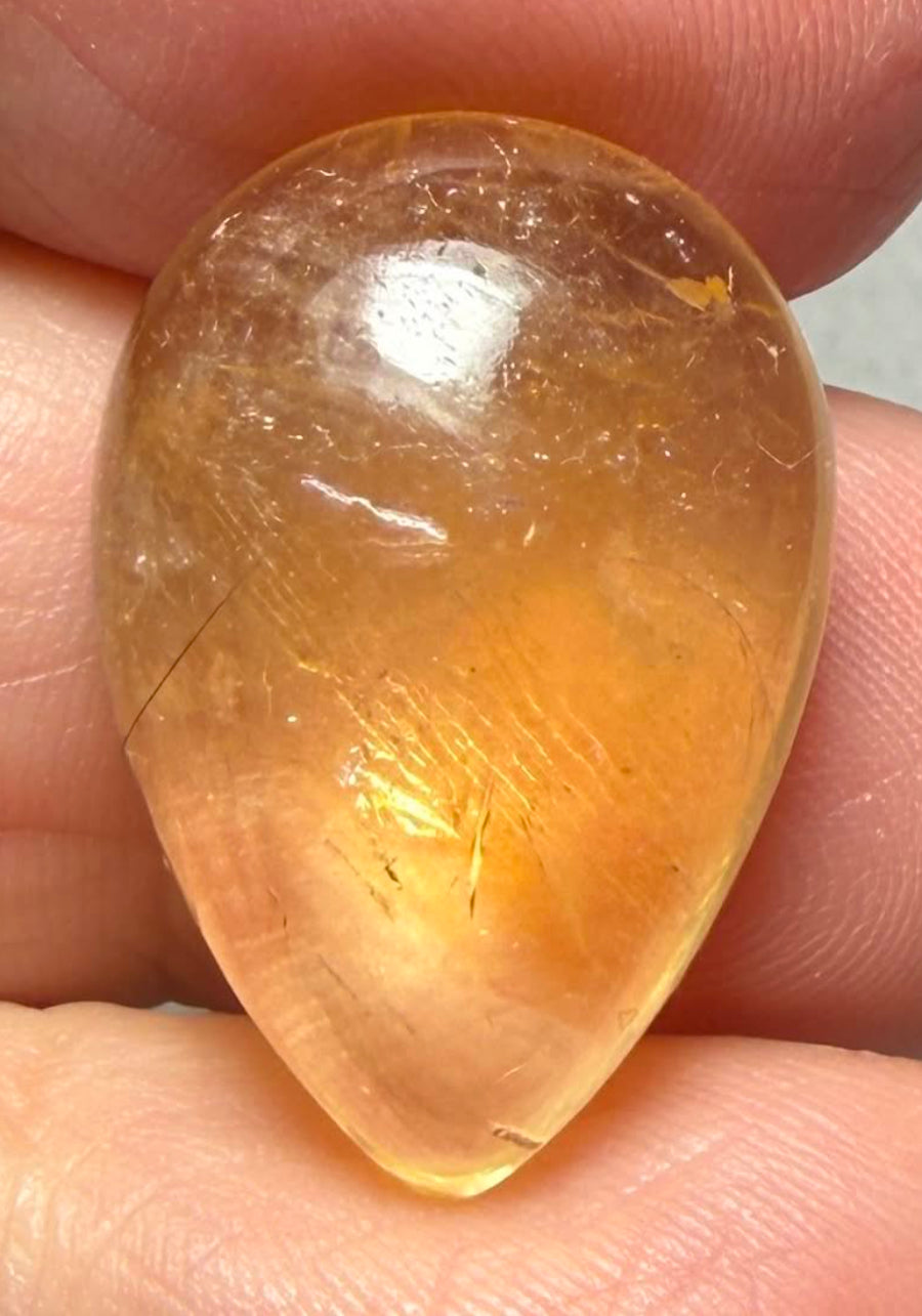 Teardrop 23x16mm Citrine Cabochon 37