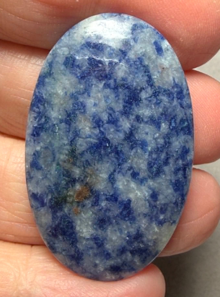 Oval 40x25mm Blue Quartz Cabochon 55