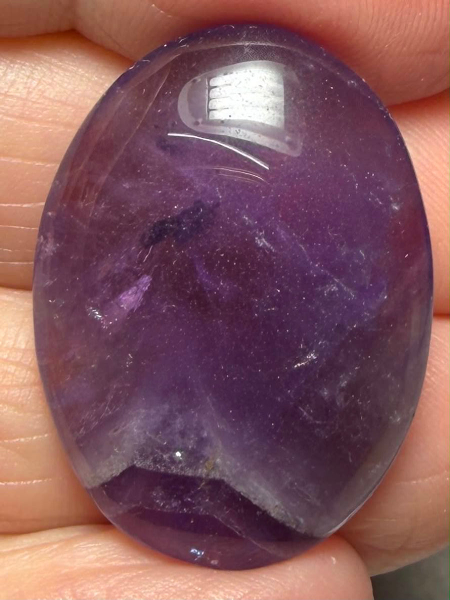 Oval 29x21mm Amethyst Cabochon 11