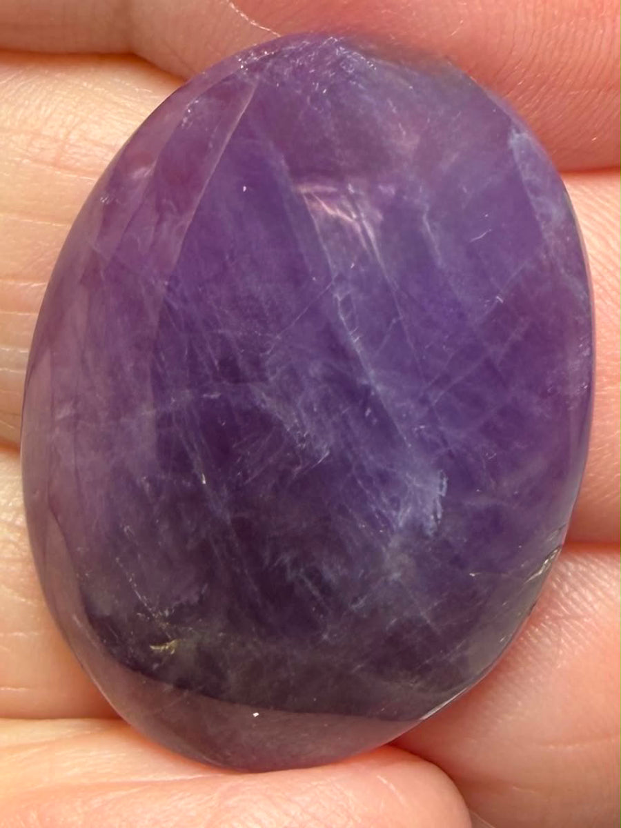Oval 29x21mm Amethyst Cabochon 15