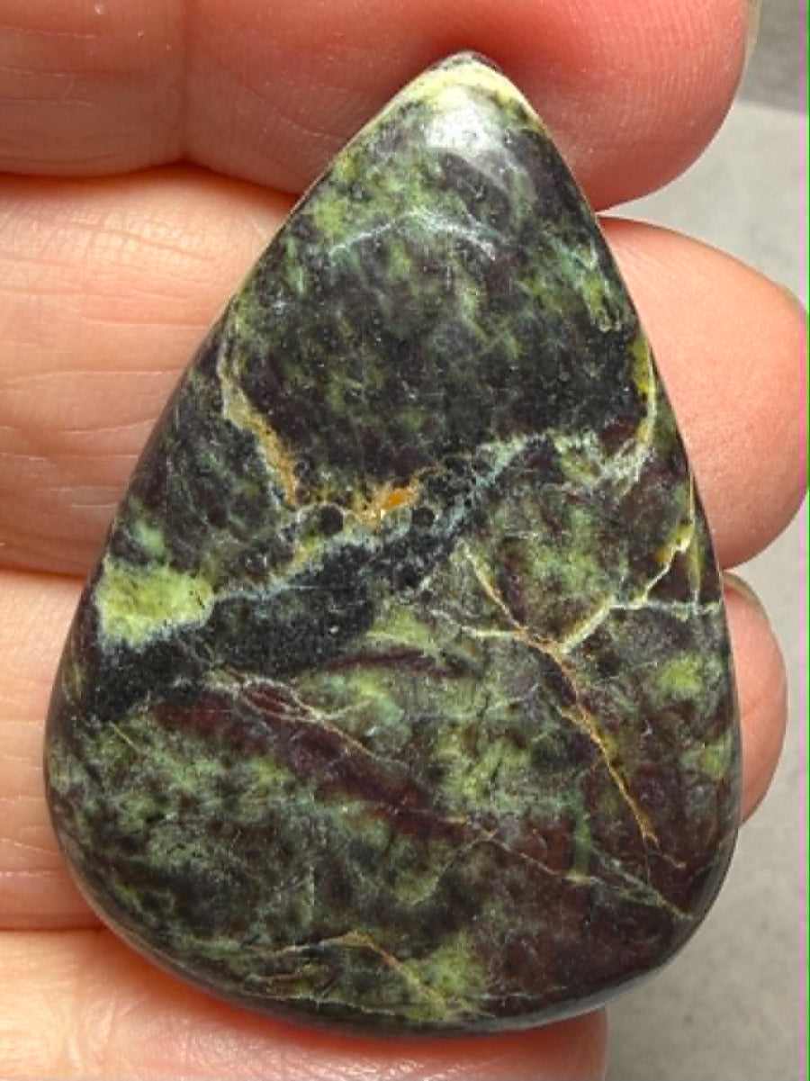 Teardrop 40x28mm Lemon Chrysoprase Cabochon 25