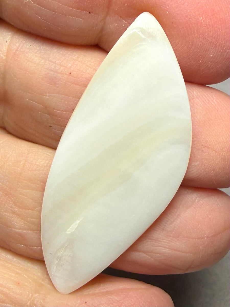 Freeform 46x19mm Mother of Pearl Cabochon 56