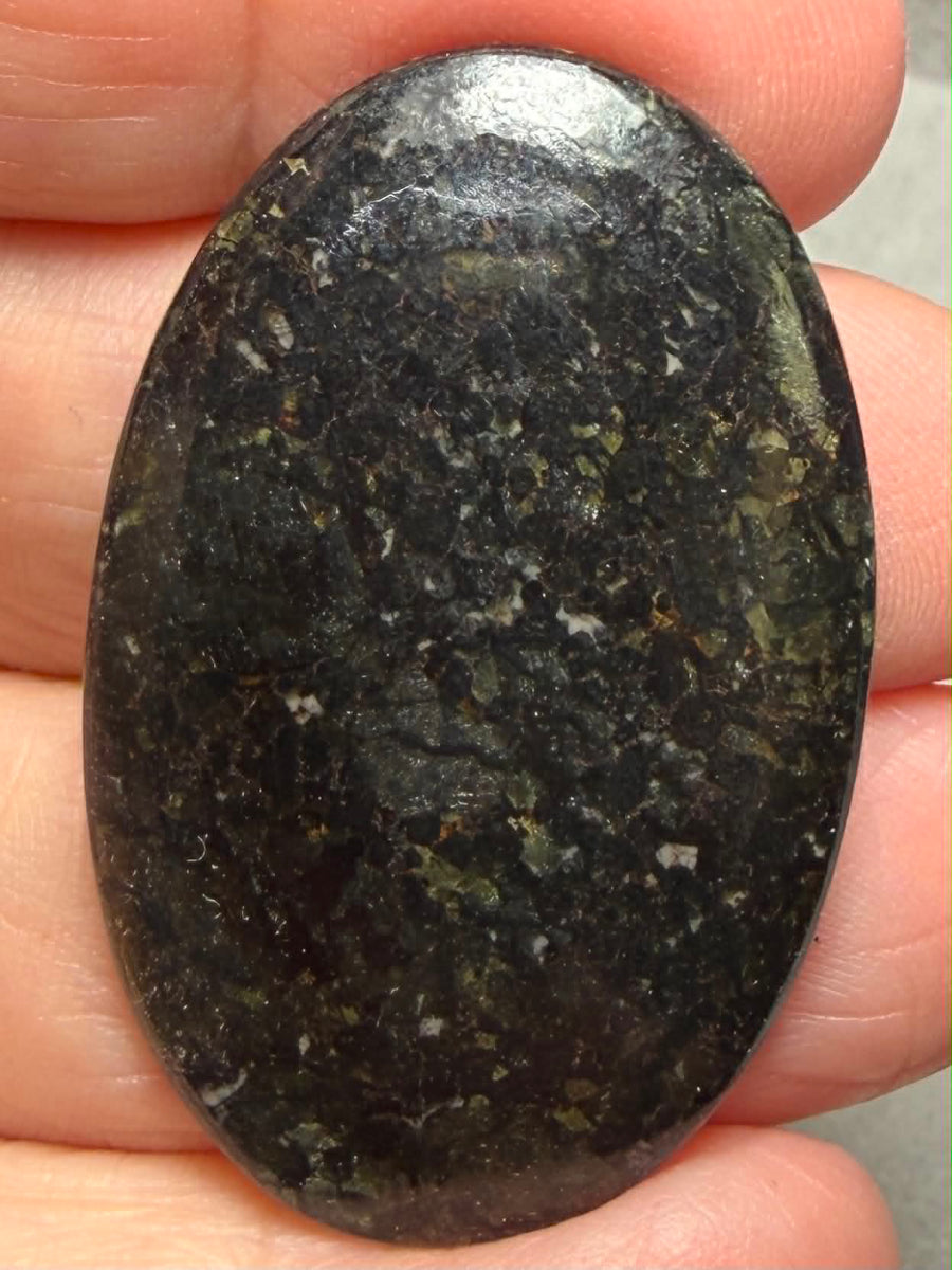 Oval 42x27mm Nuummite Cabochon 41