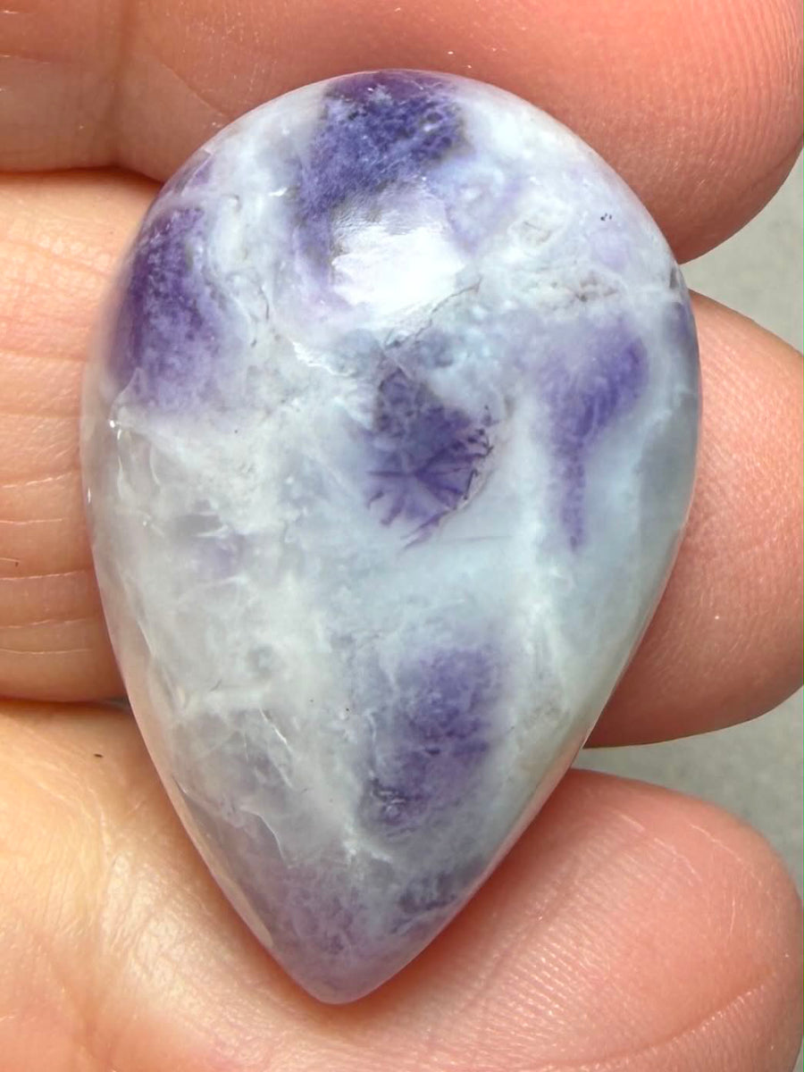 Teardrop 30x20mm Tiffany Stone Cabochon 77