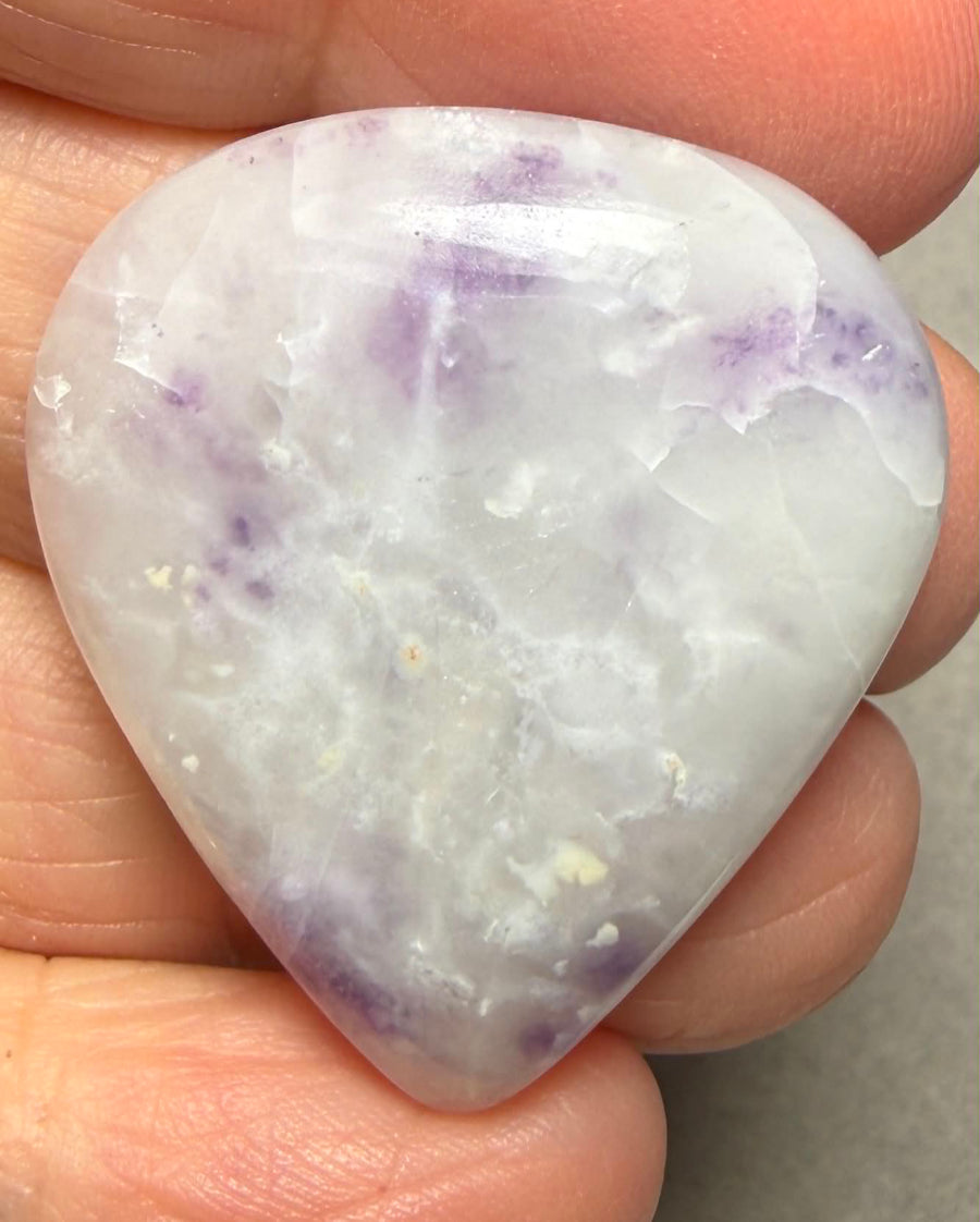 Teardrop 34x30mm Tiffany Stone Cabochon 97