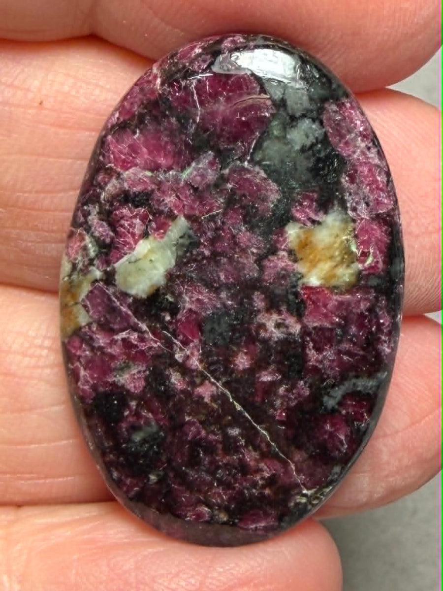 Oval 34x22mm Eudialyte Cabochon 43