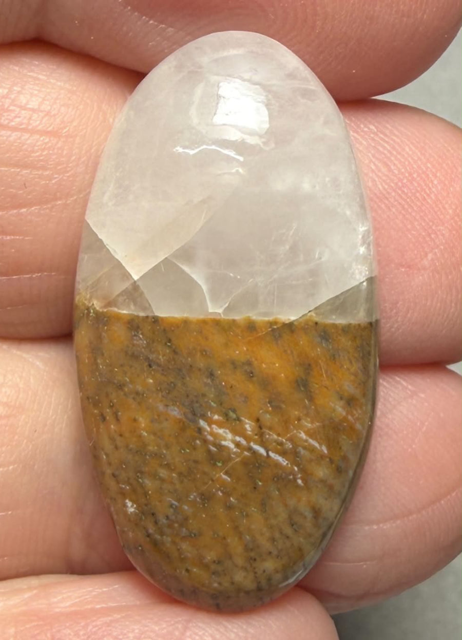 Oval 30x16mm Honey Dendritic Quartz Cabochon 07