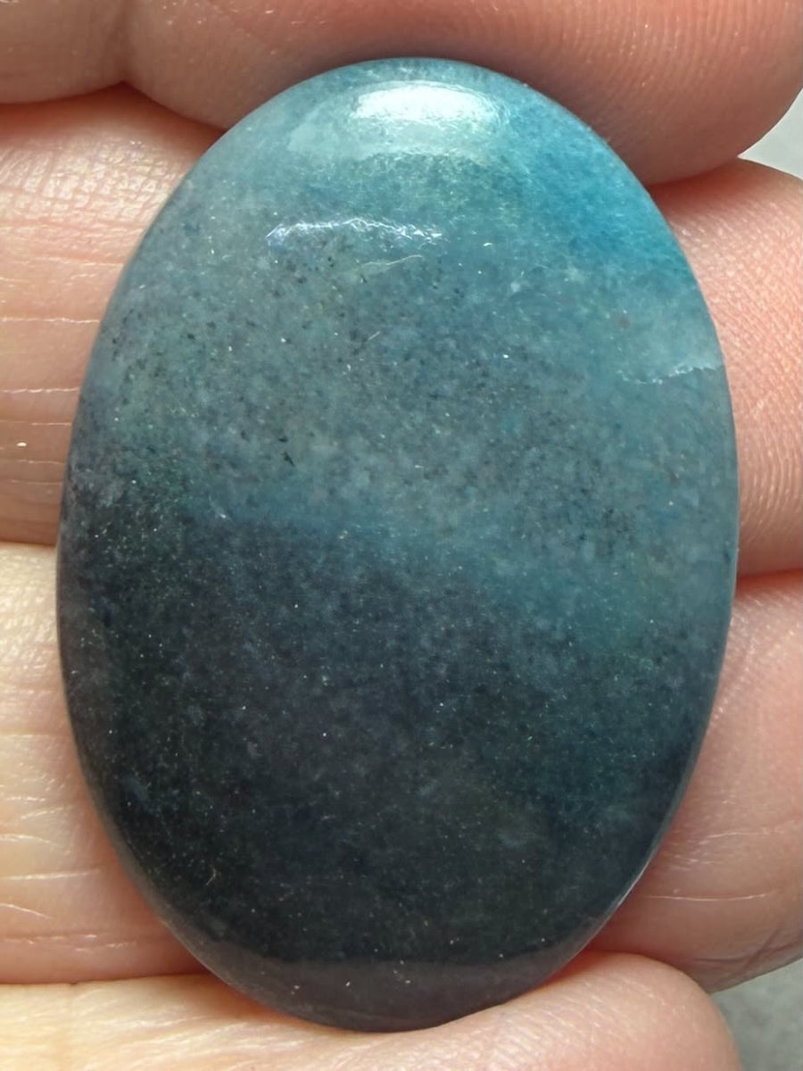 Oval 32x22mm Trolleite Cabochon 43