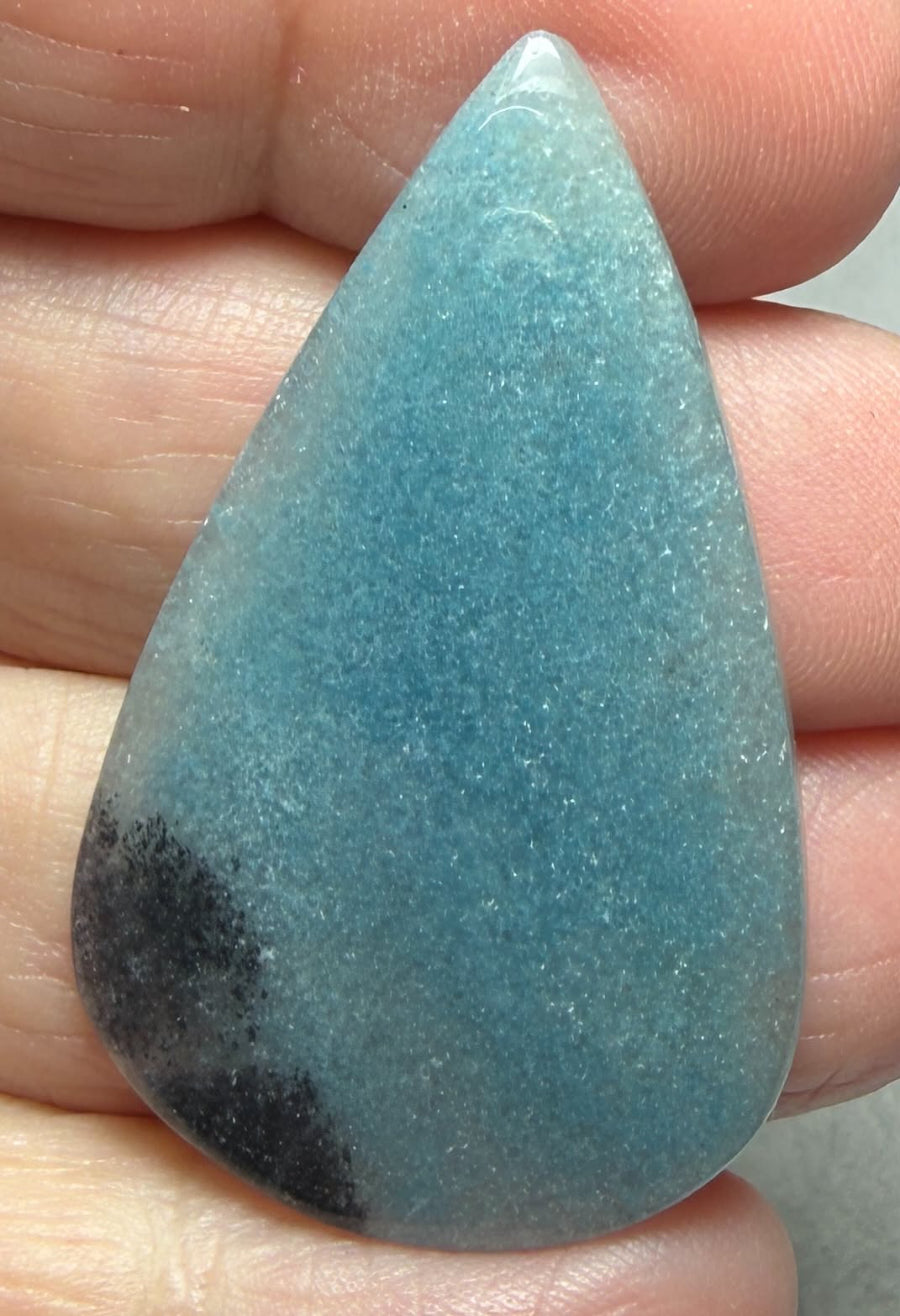 Teardrop 43x26mm Trolleite Cabochon 59