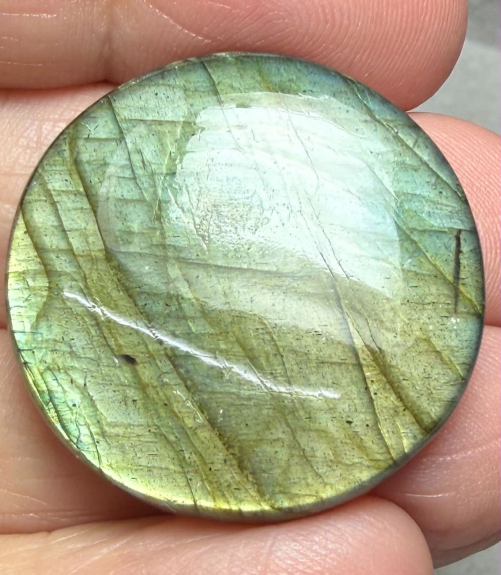 Round 28x28mm Labradorite Cabochon 315