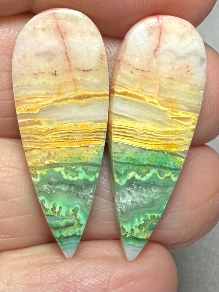 Teardrop 30x11mm Colour Enhanced Agate Cabochon Pair 34