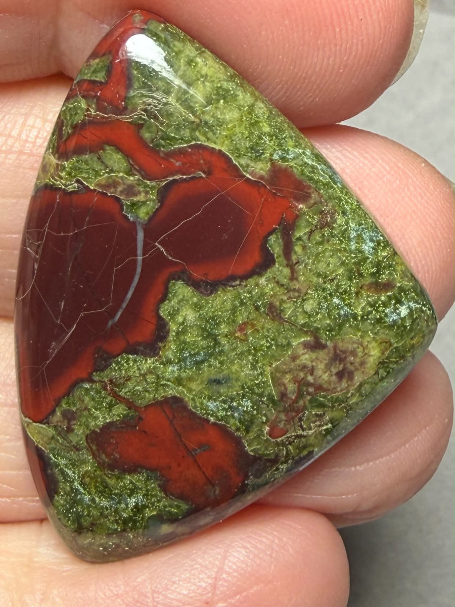 Freeform 39x29mm Dragon Blood Jasper Cabochon 45