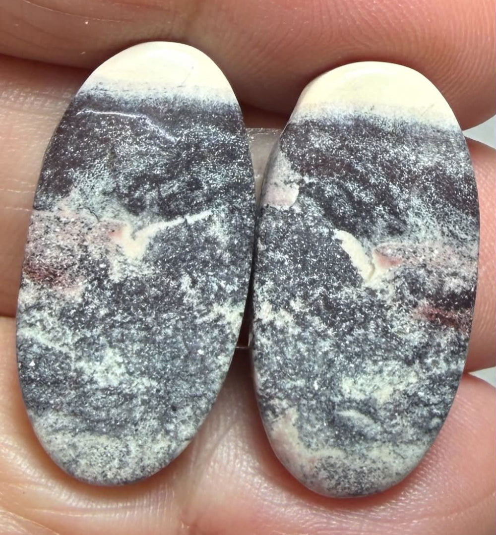 Oval 27x13mm Porcelain Jasper Cabochon Pair 22