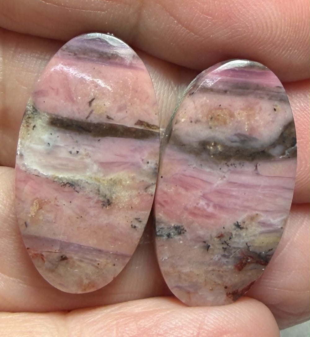 Oval 26x14mm Peruvian Pink Opal Cabochon Pair 22