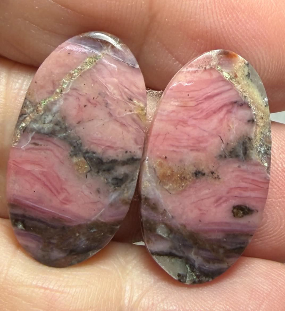 Oval 25x14mm Peruvian Pink Opal Cabochon Pair 28