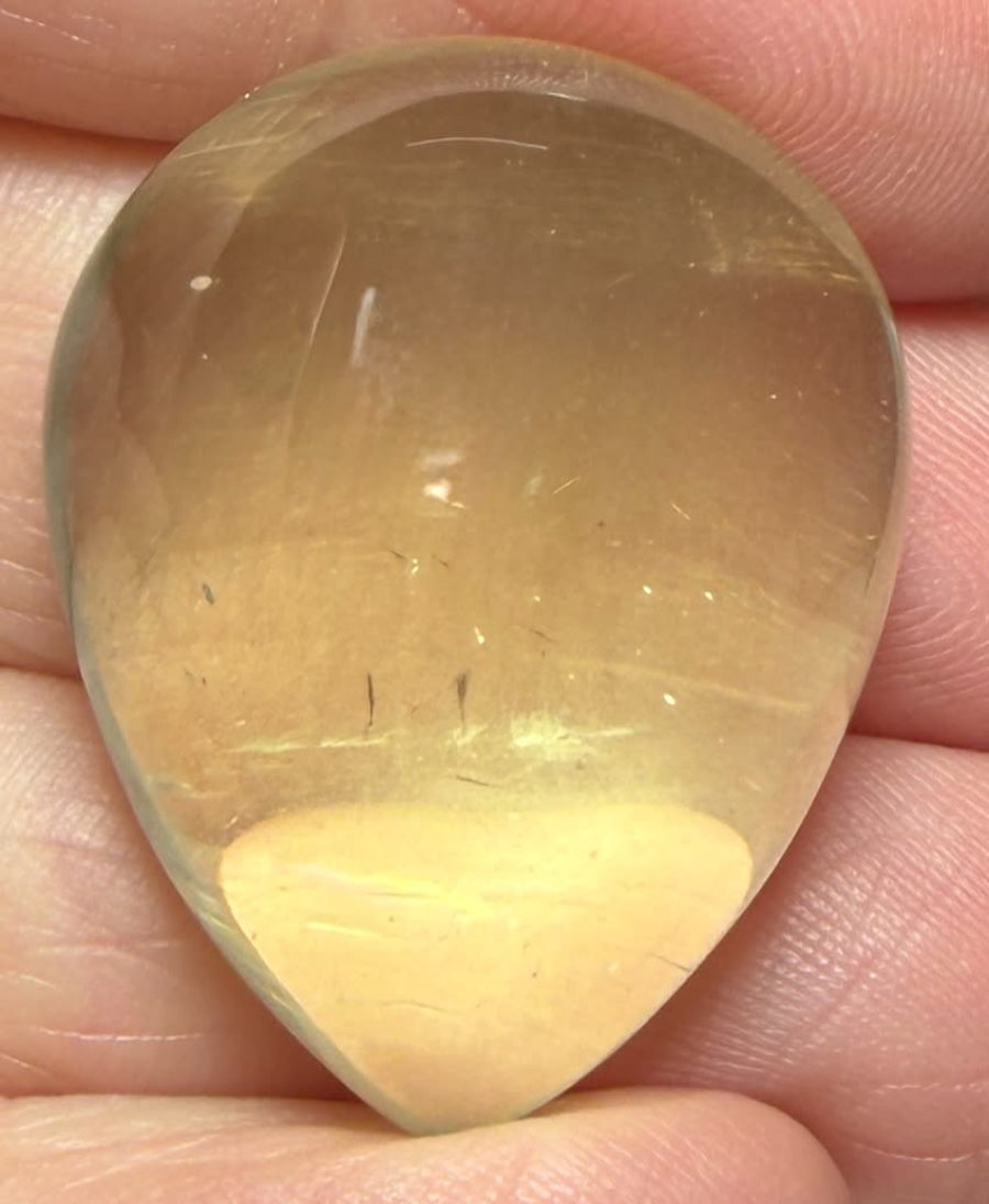 Teardrop 29x23mm Lemon Quartz Cabochon 10