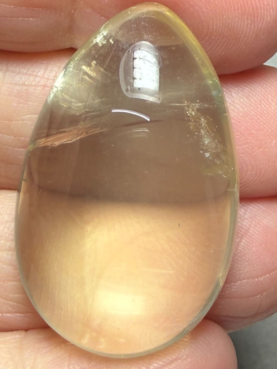 Teardrop 36x23mm Lemon Quartz Cabochon 11
