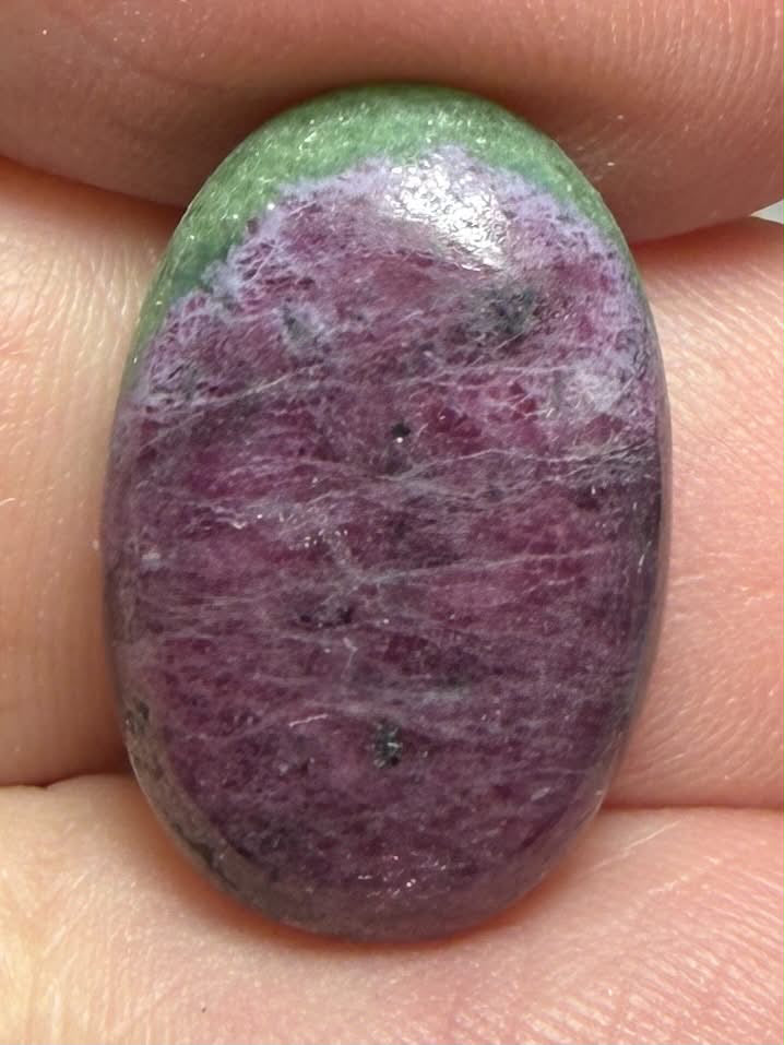 Oval 20x13mm Ruby Zoisite Cabochon 21